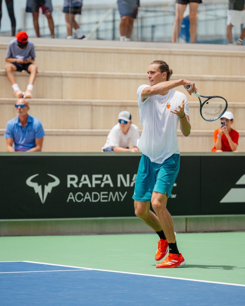 Phong độ tệ hại, Zverev tính bái sư Nadal 665547