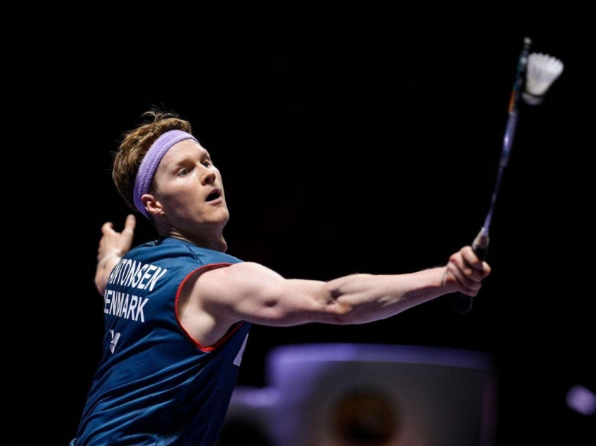 Antonsen nối gót Kunlavut dừng bước sớm ở Japan Open 2025-666490