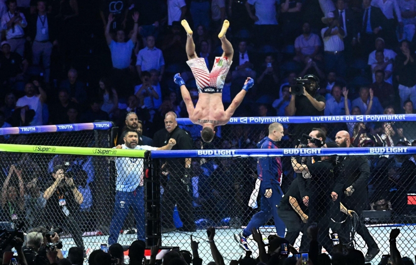 UFC Freedom 250: Topuria lần đầu biết thua, Gane dạy Pereira bài học đắt giá 850646