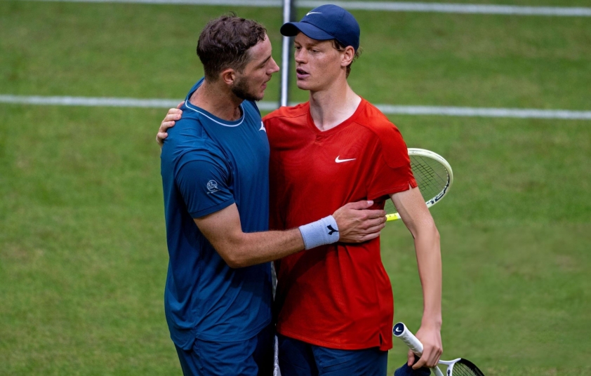 Trực tiếp tennis Jannik Sinner vs Jan-Lennard Struff, 19h00 hôm nay 7/7-863535