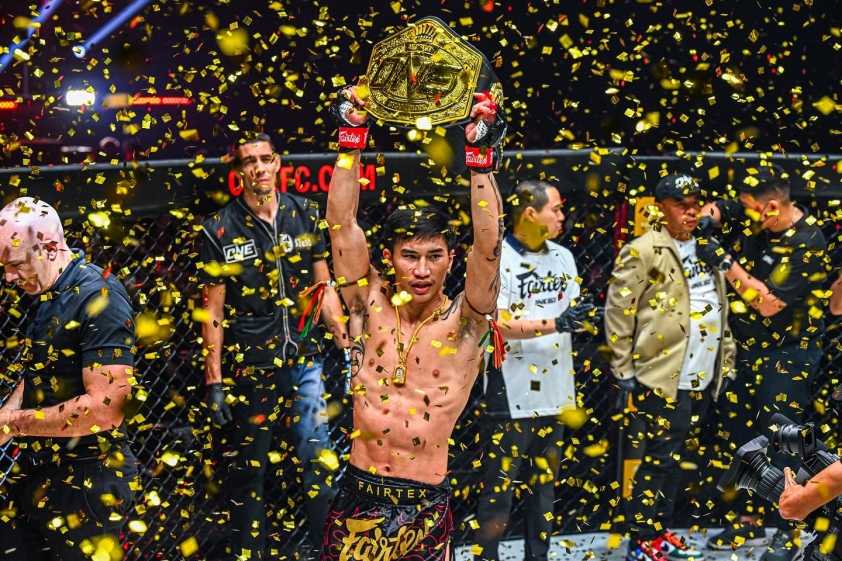 'Em trai song sinh' của Đoàn Văn Hậu chính thức thành cựu vương ONE Championship 872398