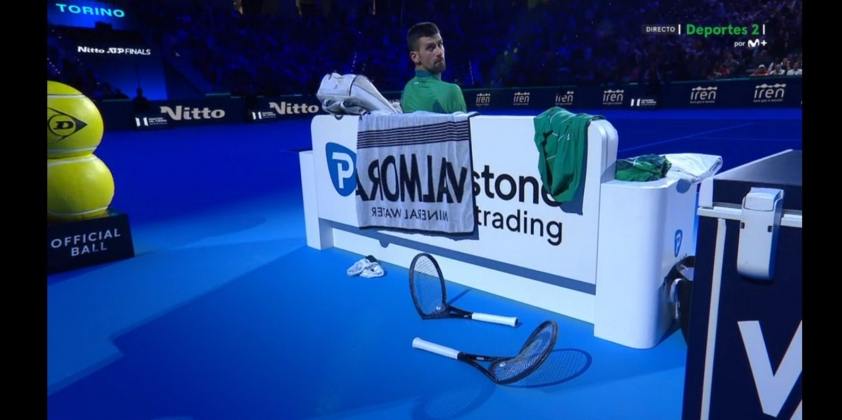 Hành động cực xấu xí, Djokovic 'muối mặt' khẳng định một điều 356027