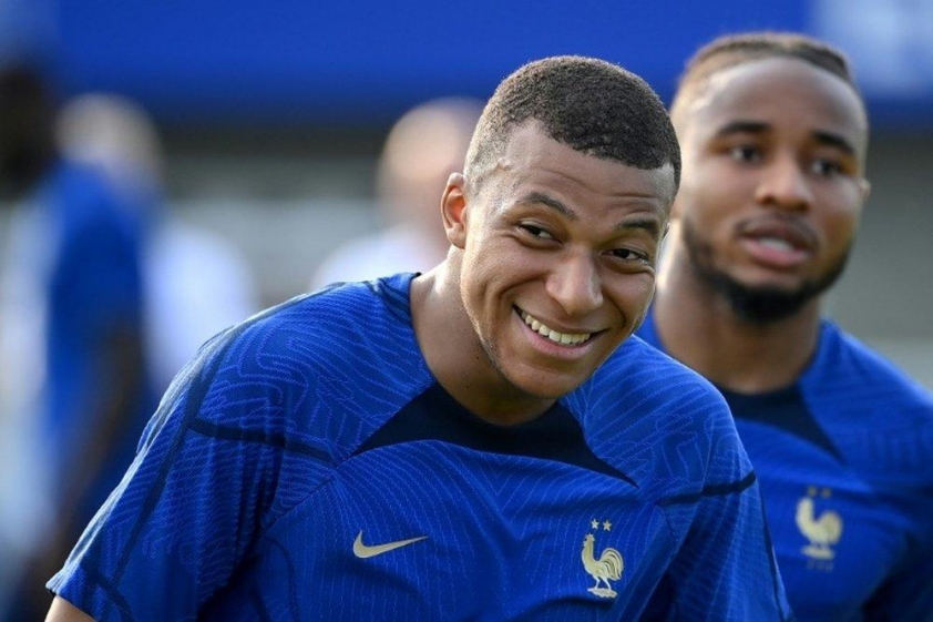 Mbappe bị thủ môn ĐT Argentina 'dằn mặt' trước thềm Euro 2024 476162