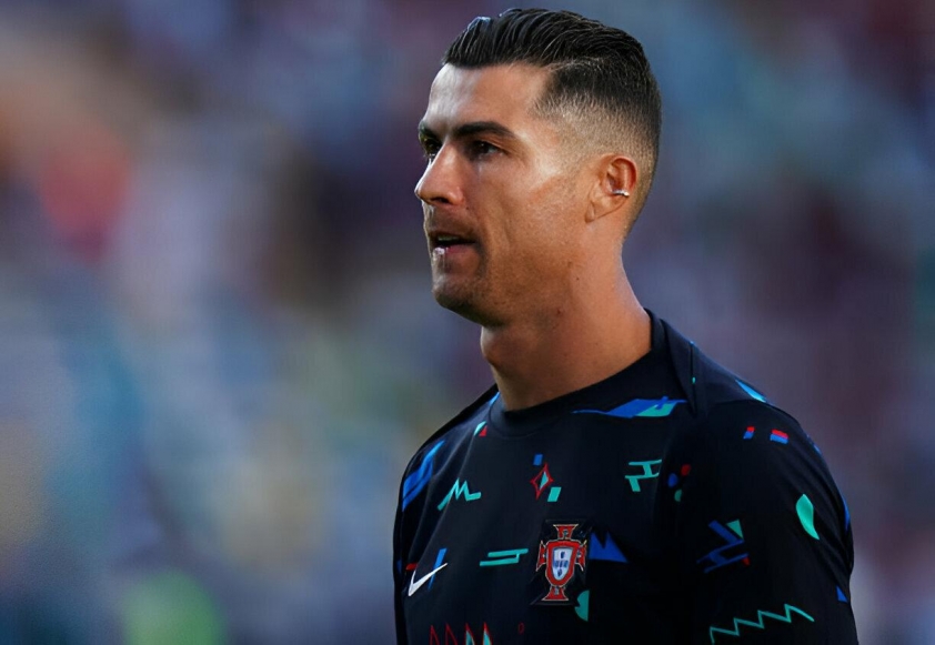 Vé xem Ronaldo đá tập tại Euro 2024 có giá lên đến 22 triệu đồng 479946