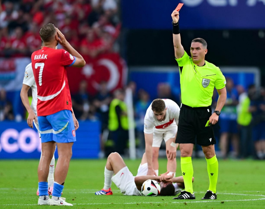 Disastrous red card, Czech Republic officially says goodbye to Euro 2024 488202