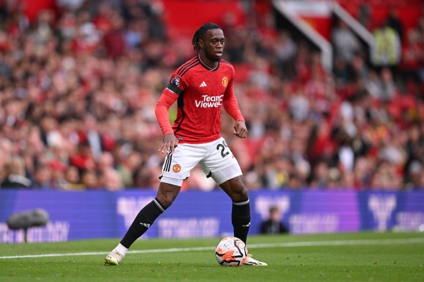 Thí mạng Wan-Bissaka, MU đón hợp đồng thứ 3 tại hè 2024 505553