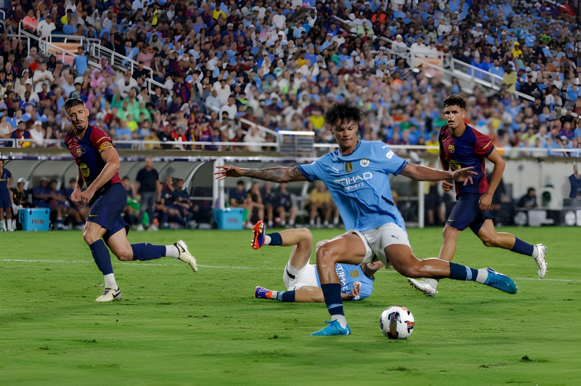 Trực tiếp Man City 2-2 Barca: Ăn miếng trả miếng 506053