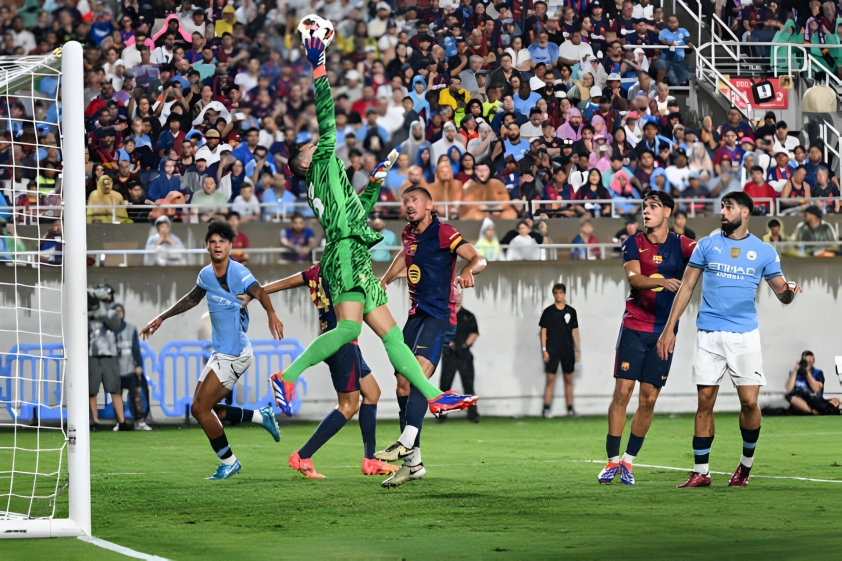 Trực tiếp Man City 2-2 Barca: Ăn miếng trả miếng 506054