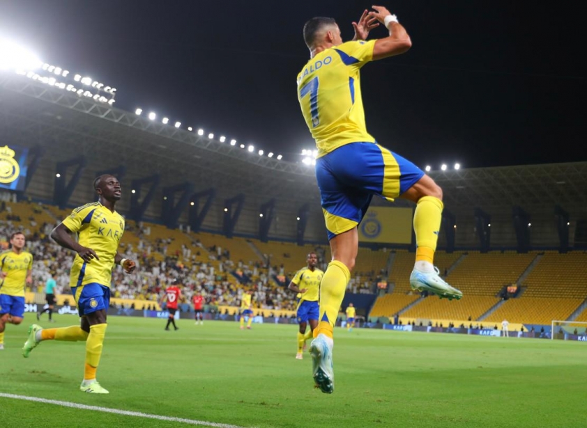 Ronaldo rực sáng, Al Nassr vẫn gây thất vọng tại Saudi Pro League 517172