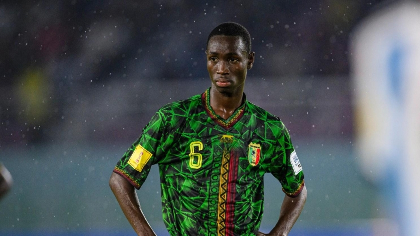 Tin chuyển nhượng 23/8: MU chốt xong 'tiểu Yaya Toure', Arsenal đón tân binh thứ 2 517243