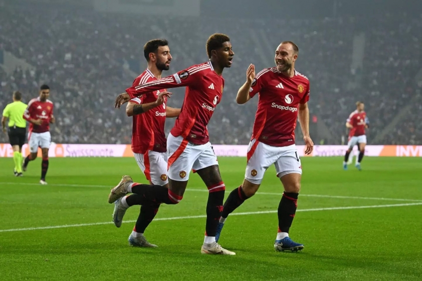 Rashford phá vỡ sự im lặng sau khi bị thay ra sớm trong trận hòa của Manchester United