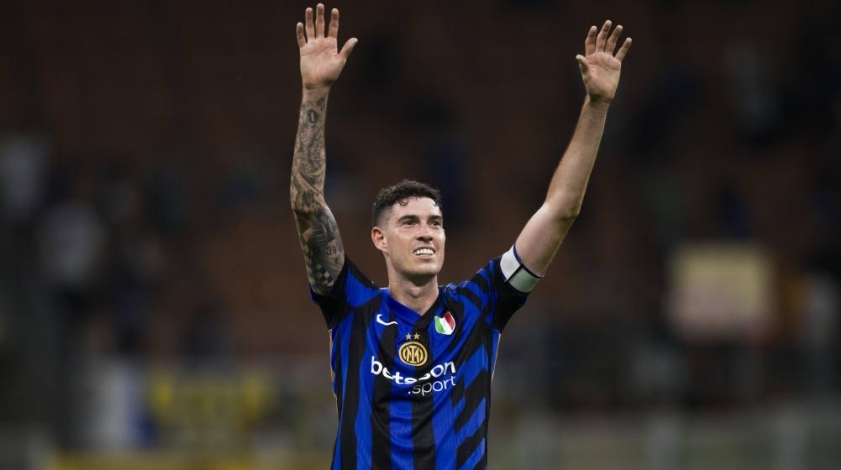 Real Madrid chi 100 triệu Euro cho trung vệ xuất sắc nhất châu Âu 631670
