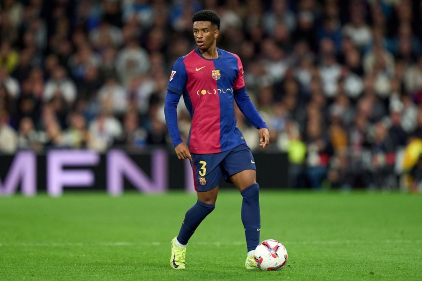 Barca chào đón sự trở lại của 'ma tốc độ', sẵn sàng đấu Real Madrid 631873