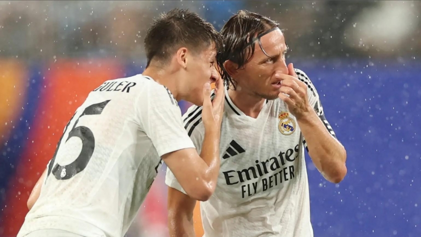 Tiếp quản Real, Xabi Alonso biến 1 cầu thủ trở thành Modric mới 632807