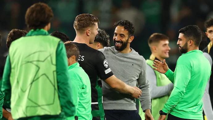 Không chịu dứt khoát, Arsenal sắp mất 'siêu tiền đạo' vào tay MU 634631