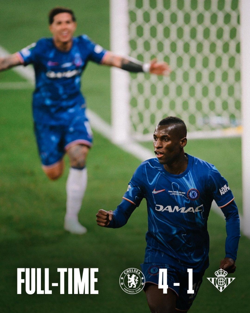Ngược dòng trước Betis, Chelsea lên ngôi vô địch Conference League 641735