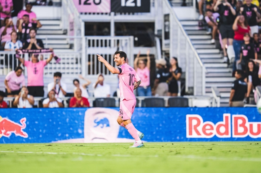 Messi chói sáng giúp Inter Miami tạo 'mưa bàn thắng' 643220