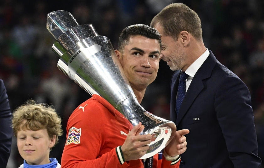 CHÍNH THỨC: Ronaldo chốt tương lai sau khi vô địch Nations League 646950