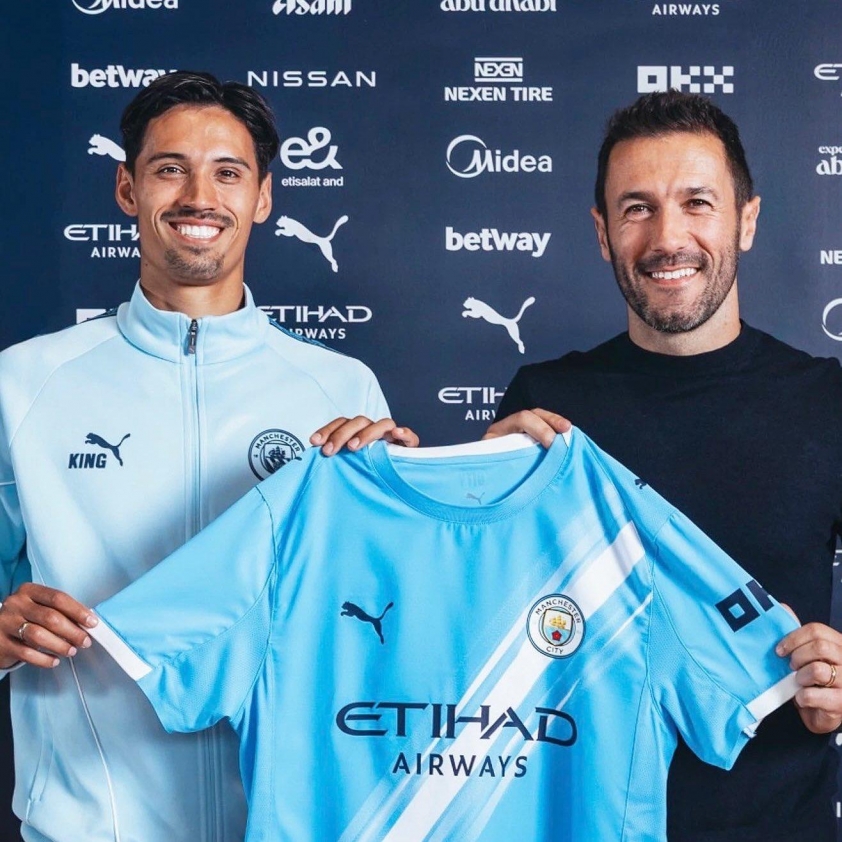 CHÍNH THỨC: Man City nổ bom tấn thứ tư, trị giá 70 triệu Euro 648474