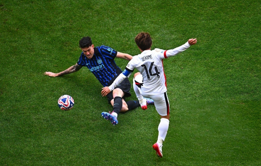 Thoát hiểm phút cuối, Inter Milan chật vật đánh bại CLB Nhật Bản 653724