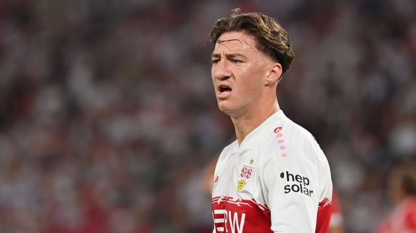 Xong vụ MU ký hợp đồng với 'Toni Kroos tiếp theo' 690161