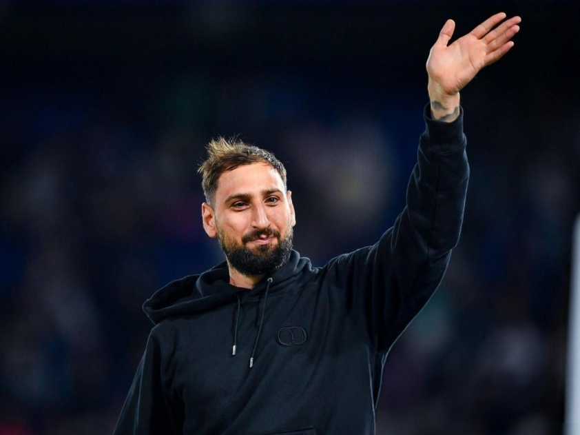 Donnarumma chia tay PSG đầy cảm xúc 690347