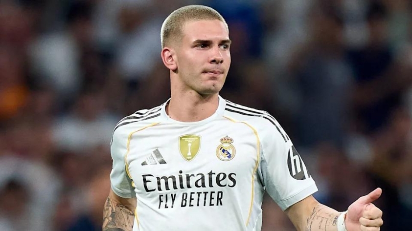 Khoác áo số 10 của Messi, ngôi sao Real Madrid đi vào lịch sử 702138