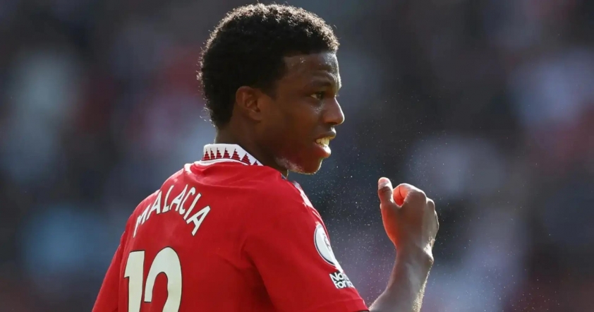 Chuyển nhượng MU 10/9: Thêm 1 ngôi sao rời Old Trafford; HLV thiên tài thay Amorim? 701622
