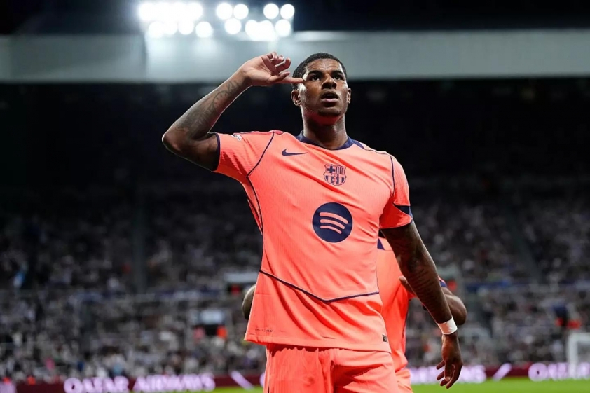 Rashford hồi sinh phiên bản đáng sợ, MU tiếc chưa? 707119
