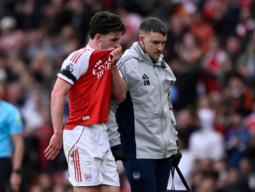 Arsenal nhận cú đúp tin buồn 716403