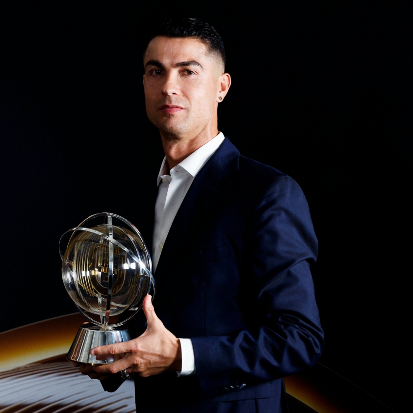 Ronaldo chính thức lên tiếng về việc giải nghệ 718614