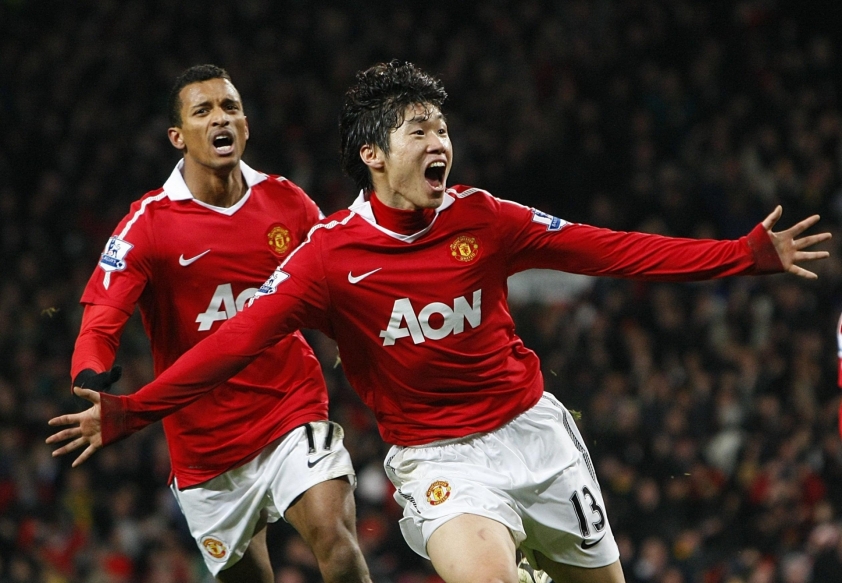 Sir Alex Ferguson khiến người hùng của MU rơi nước mắt 719092