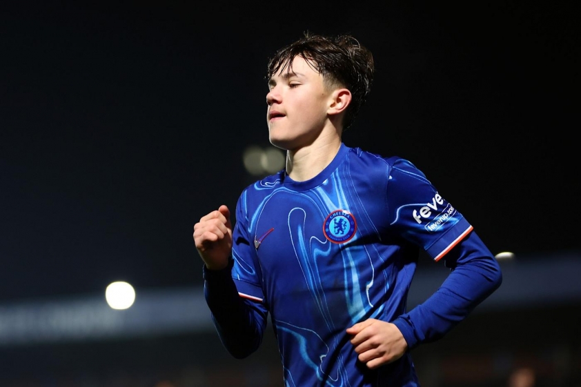 Xong! Chelsea đồng ý ký hợp đồng với tiền vệ phá kỷ lục 723355