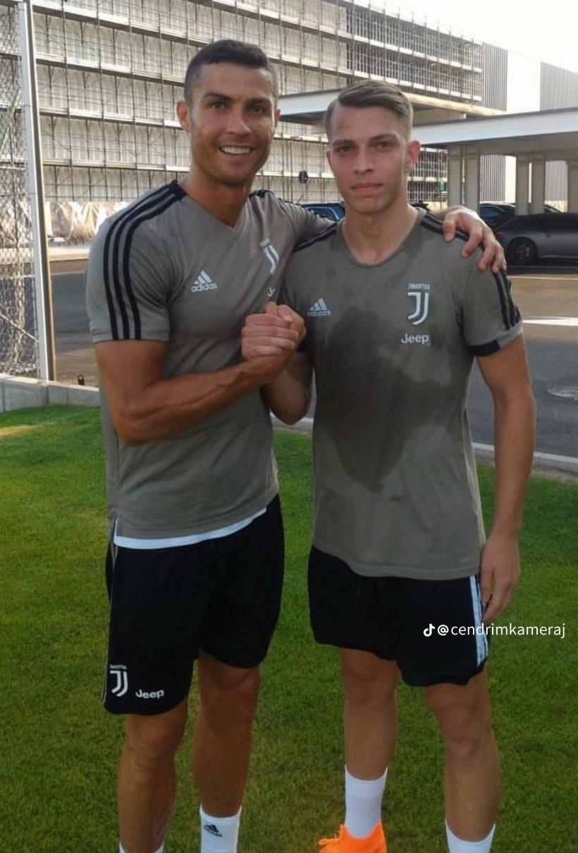 Đồng đội Ronaldo khiến tất cả phải 'ngã ngửa' 726101