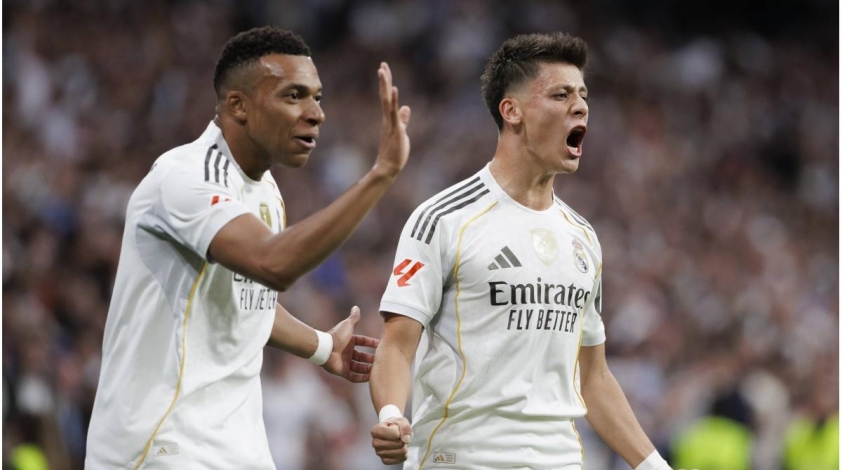 Wenger chia sẻ cảm xúc về cách Mbappe đánh bại Barca 5 'Giáo sư' Wenger ca ngợi cách Mbappé đối phó với Barca