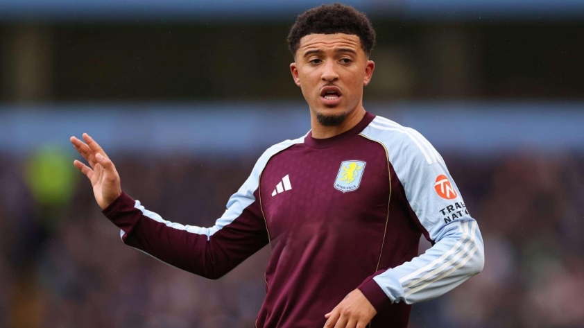 Ngôi sao thất bại của MU tái xuất Old Trafford ngay tháng 1 731272