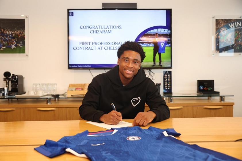 Tin chuyển nhượng 25/12: Chelsea ký 'siêu tiền đạo', Real Madrid chia tay Endrick 766874