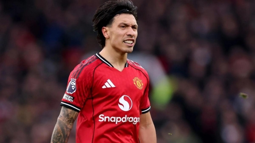 Barca nhắm chiêu mộ 'trung vệ thép' của MU 787354