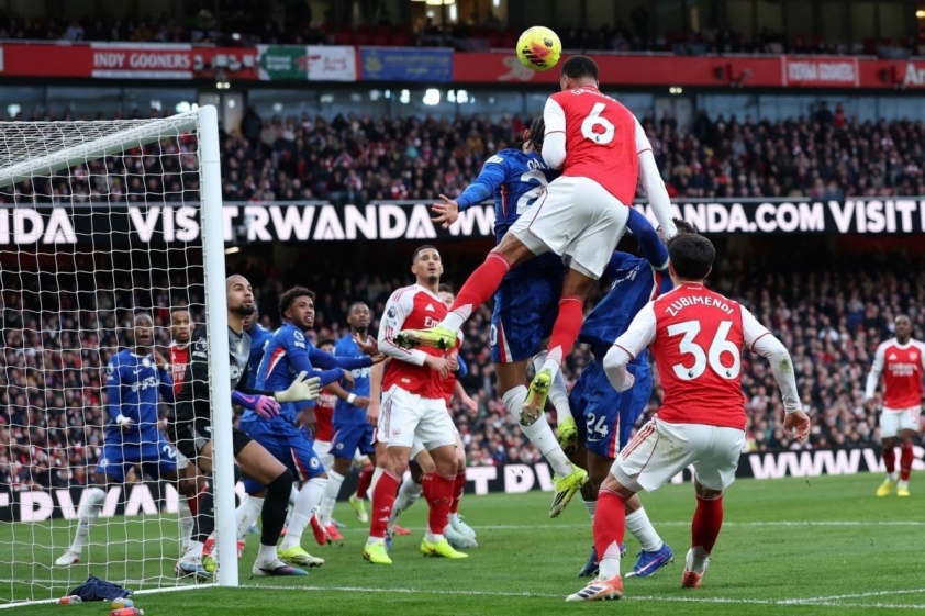 Arsenal thiết lập hàng loạt kỷ lục sau trận thắng Chelsea 800747