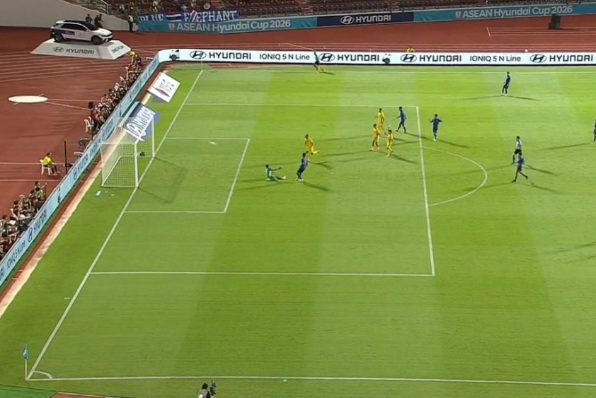 Trực tiếp Thái Lan 1-0 Malaysia: 'Voi chiến' mở điểm! 876942