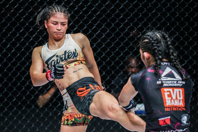 Stamp-Fairtex-là-cái-tên-nổi-bật-của-ONE-trong-vài-năm-trở-lại-đây