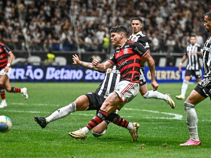 Flamengo RJ đang đứng trước cơ hội leo lên vị trí đầu bảng (Ảnh: Marca)