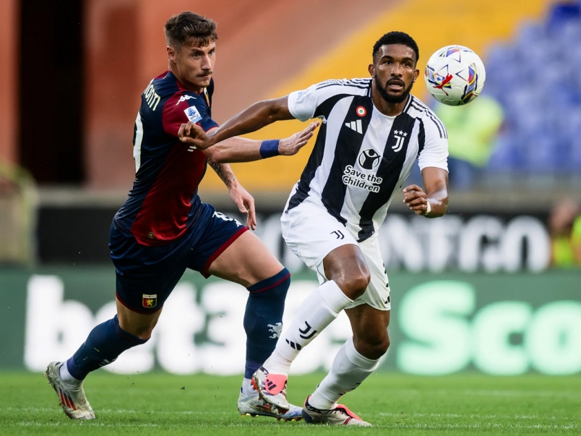 Juventus bước vào trận đấu với lợi thế sân nhà cùng đội hình có chiều sâu và kinh nghiệm hơn hẳn Genoa (Ảnh: Football Italia)