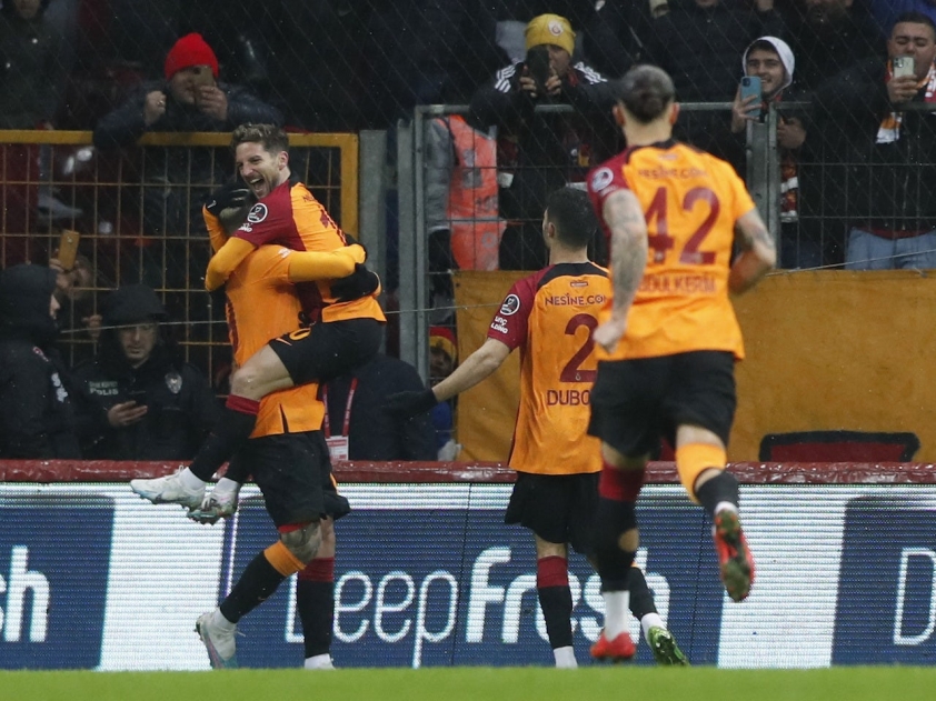 Dries Mertens của Galatasaray