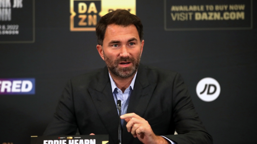 Ông bầu Eddie Hearn: “Không ai ‘đòi hỏi’ một cuộc tái đấu giữa Crawford và Spence” 323377