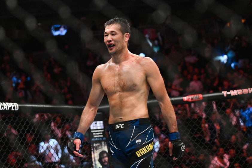 Shavkat Rakhmonov giành chiến thắng tại UFC 296 với cái chân bị trật mắt cá 375011