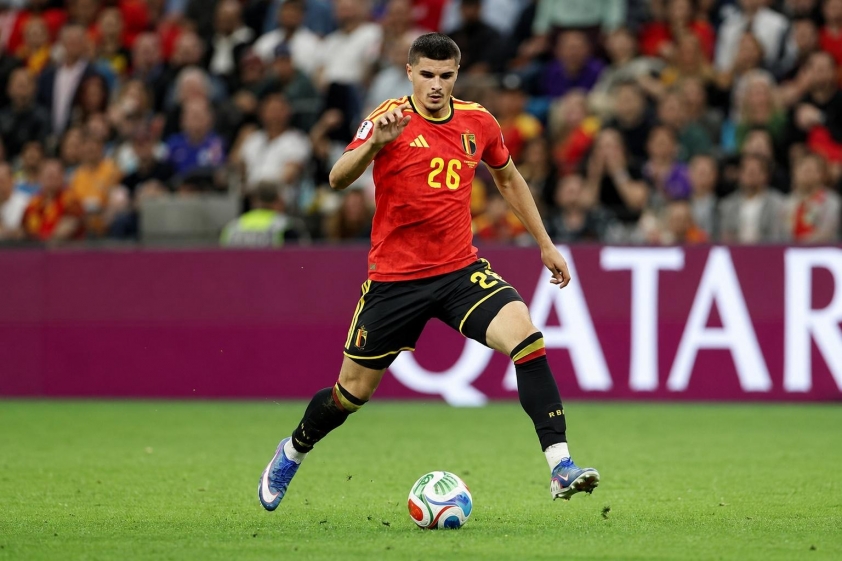 Matias Fernandez-Pardo đều được vào sân từ ghế dự bị 3 trận vòng bảng