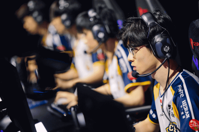 T1 thành nạn nhân trong pha Pentakill đầu tiên của MSI 2025 659950