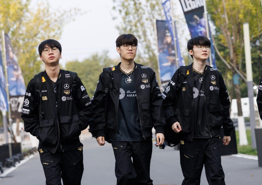 T1 giành lấy tấm vé cuối cùng 728695