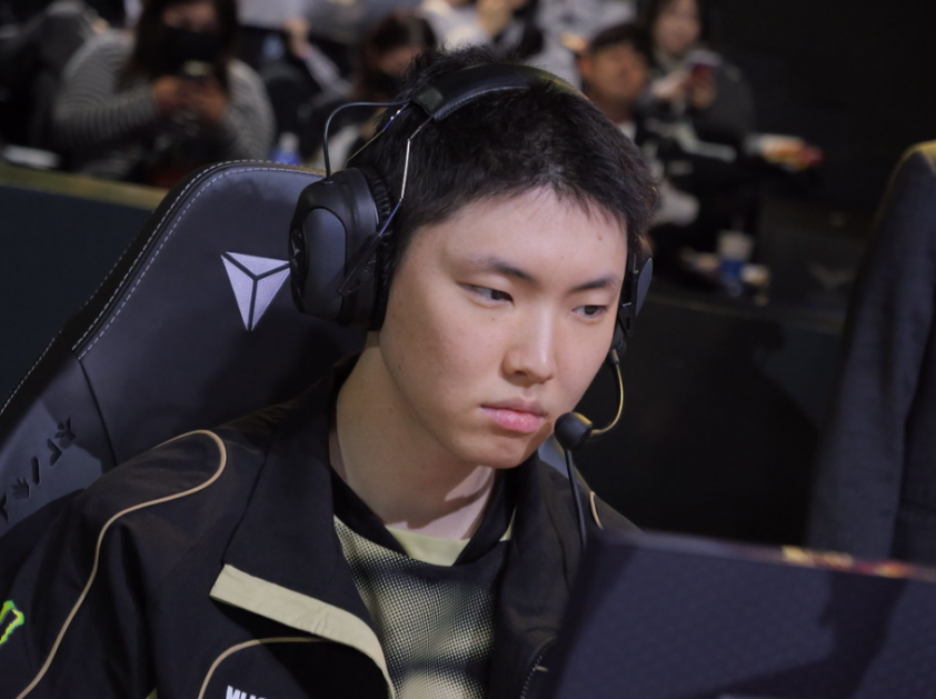 GEN Chovy nói thẳng một điều sau khi hủy diệt HLE 788475